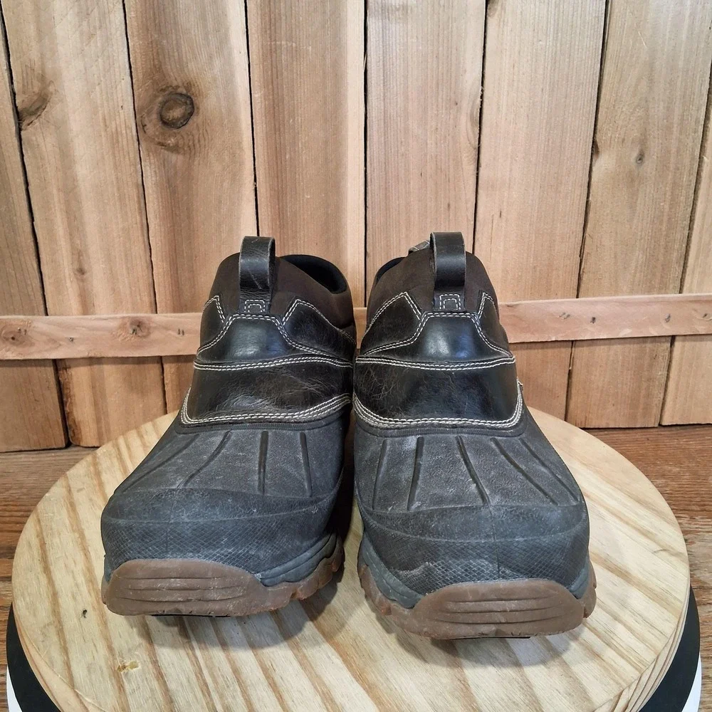 L.L. Bean Storm Chaser 5 Shoes Mens 12 Brown Leather Duck Vibram Comfort Outdoor